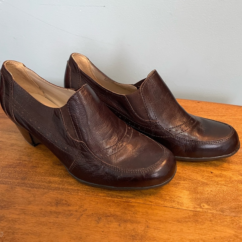 Naturalizer Brown Stretch Shoes Size 10W
